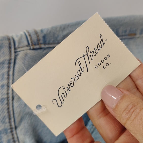 Universal Thread Modest Denim Skirt Size 12 Front Split Stretch NWT - Picture 3 of 7